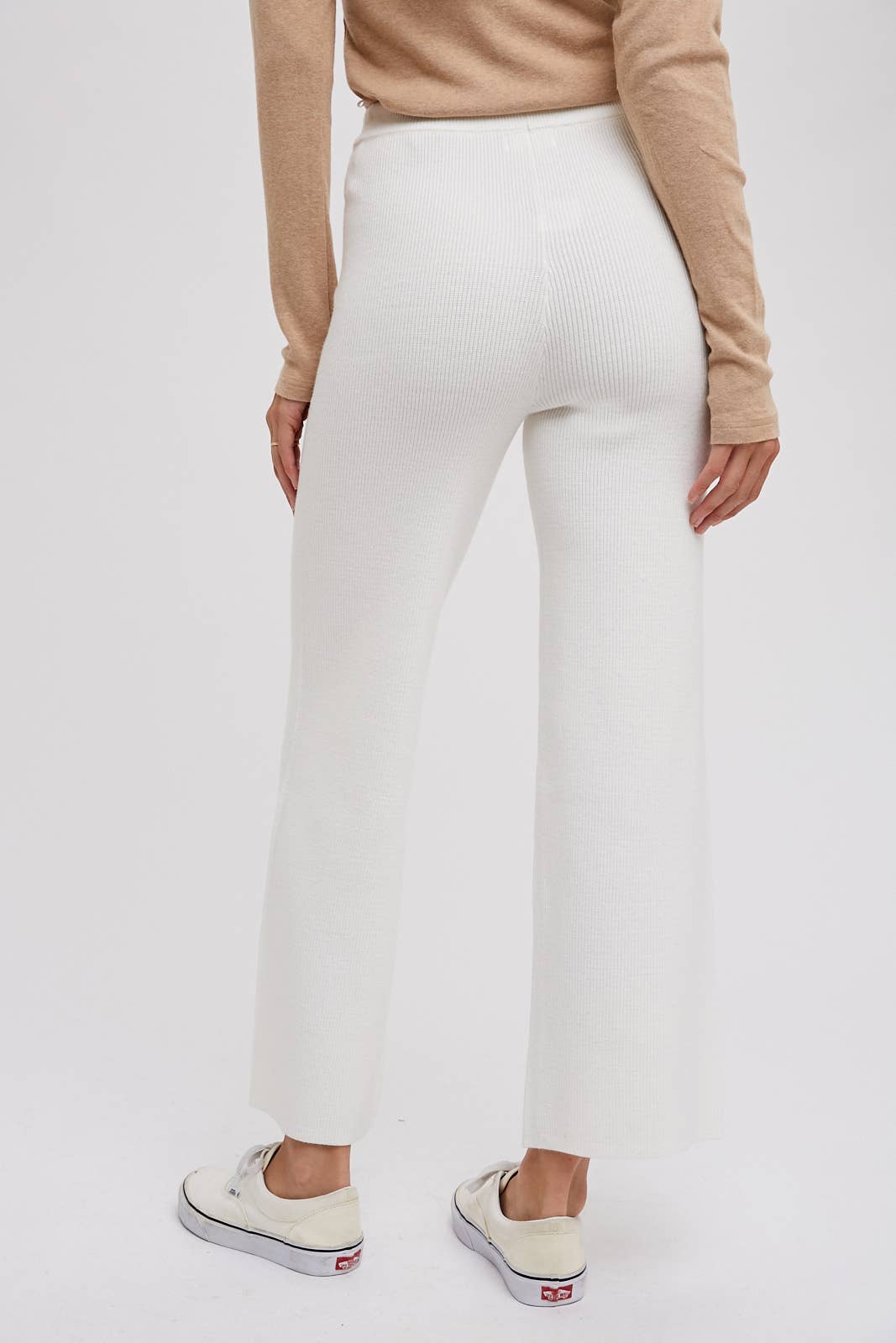 RIBBED SWEATER LOUNGE PANTS: LATTE